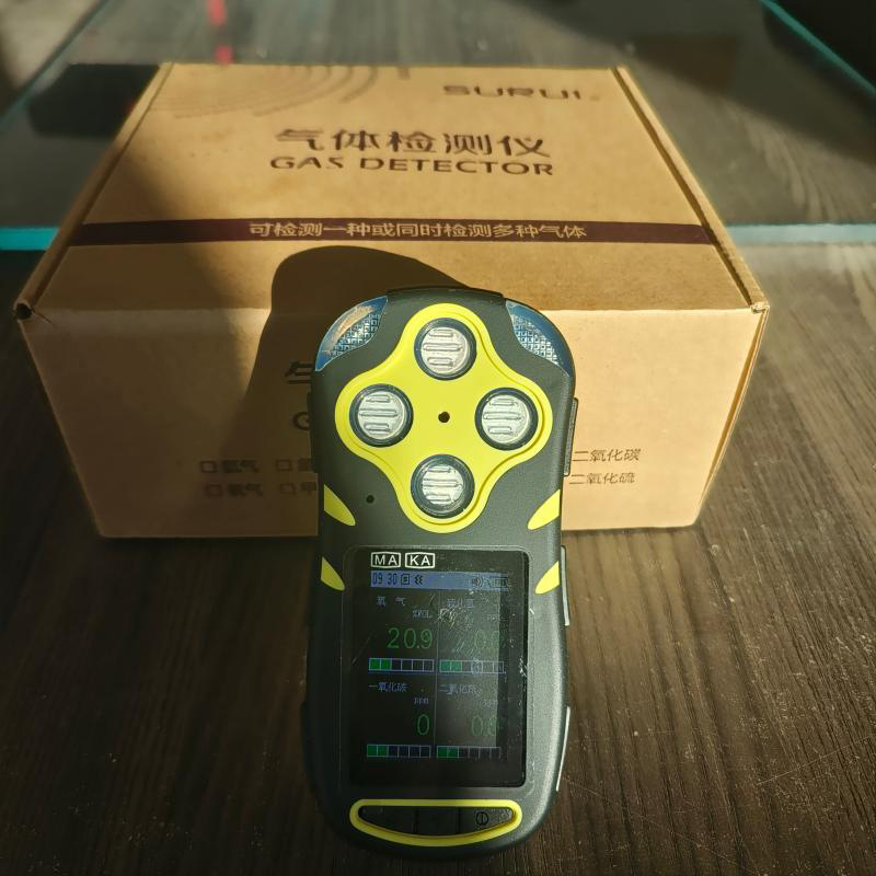 JD4(B) ���ö���������ⱨ���� �ĺ�һCD4��������