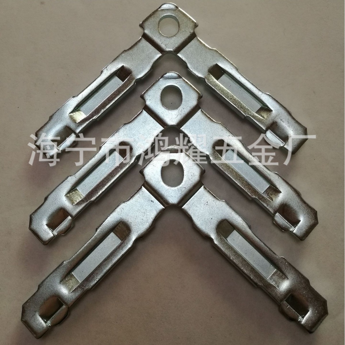 长期供应德国法兰角码 镀锌勾码 风管角码 M20