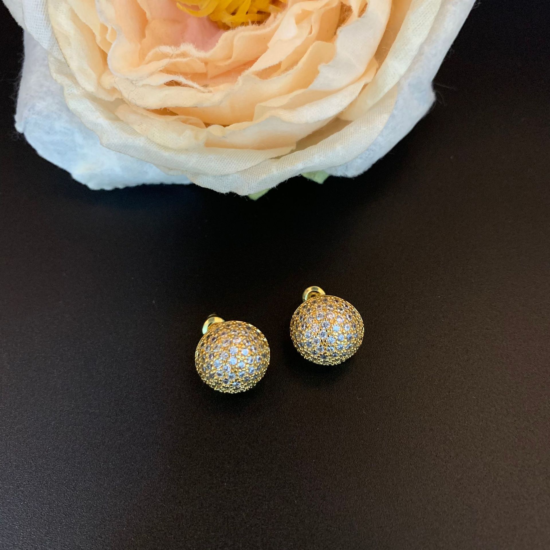 New fashion all match niche jewelry set simple natural pendant full inlaid earrings elegant temperament earrings_voghion.com