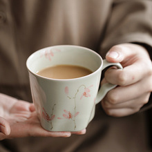 中式釉下彩手绘蝴蝶兰花小水杯陶瓷马克杯个人杯茶杯家用咖啡杯