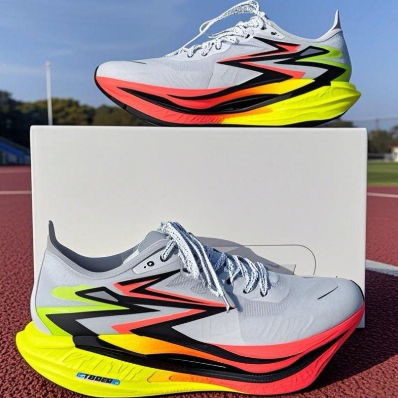 Fei Ultra-Light Running Shoes Ruan 4 Professional Marathon Full-Length Carbon Plate Professional Racing Student Running Shoes Shock-Absorbing Sports Shoes Fei Ultra-Light Running Shoes Ruan 4 Professional Marathon Full-Length Carbon Plate Professional Racing Student Running Shoes Shock-Absorbing Sports Shoes