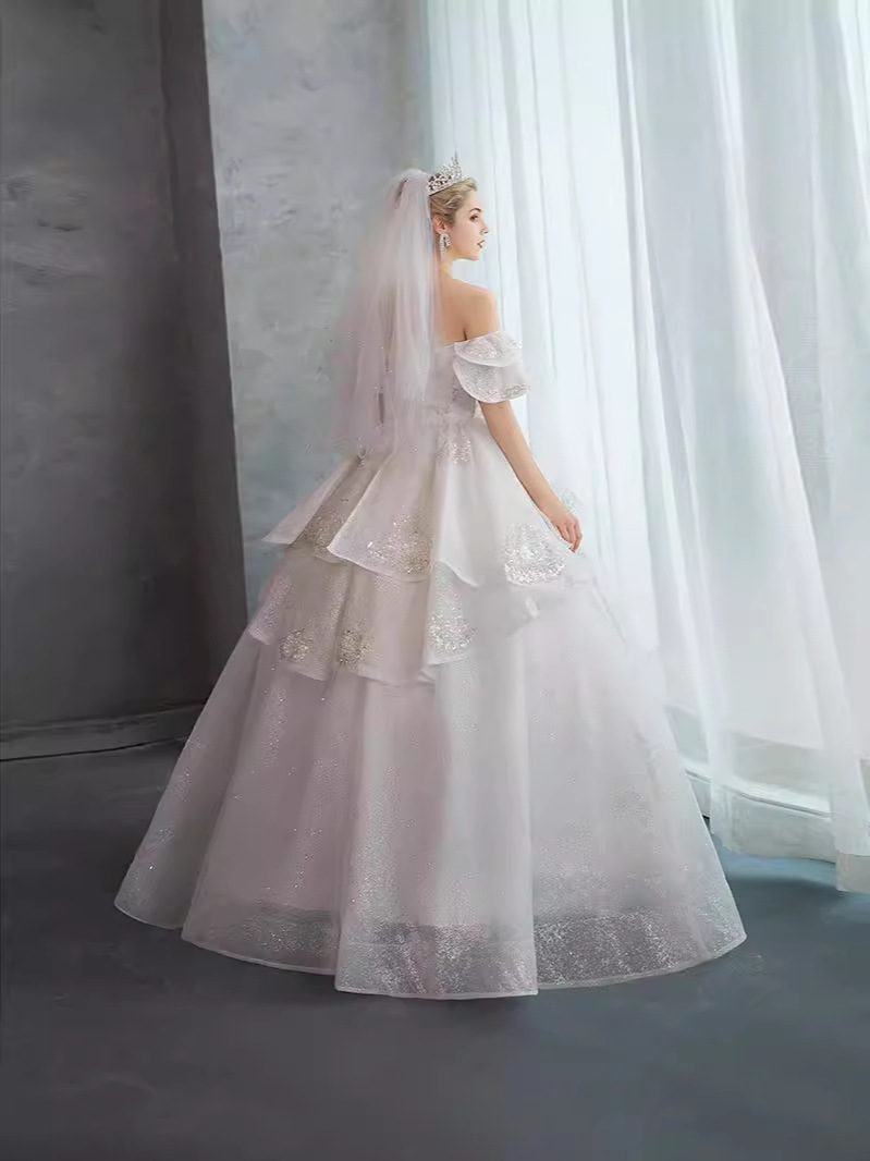 Wedding dress