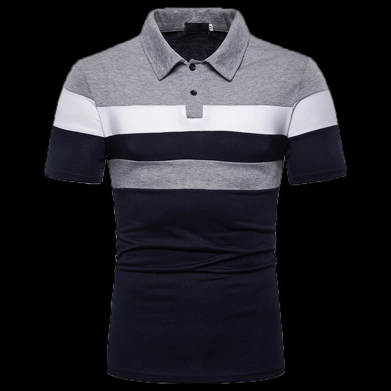 Maglia 2023 tre strisce sul petto, abbinamento alla moda con risvolto da uomo e polo a maniche corte_voghion.com