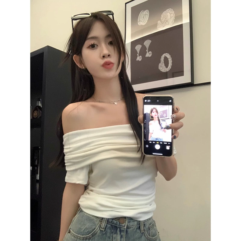 Официальное изображение Jinliang [Готовый запас + 40 хлопковых рубчиков] Pure Desire белая футболка с короткими рукавами на одно плечо Slim Fit