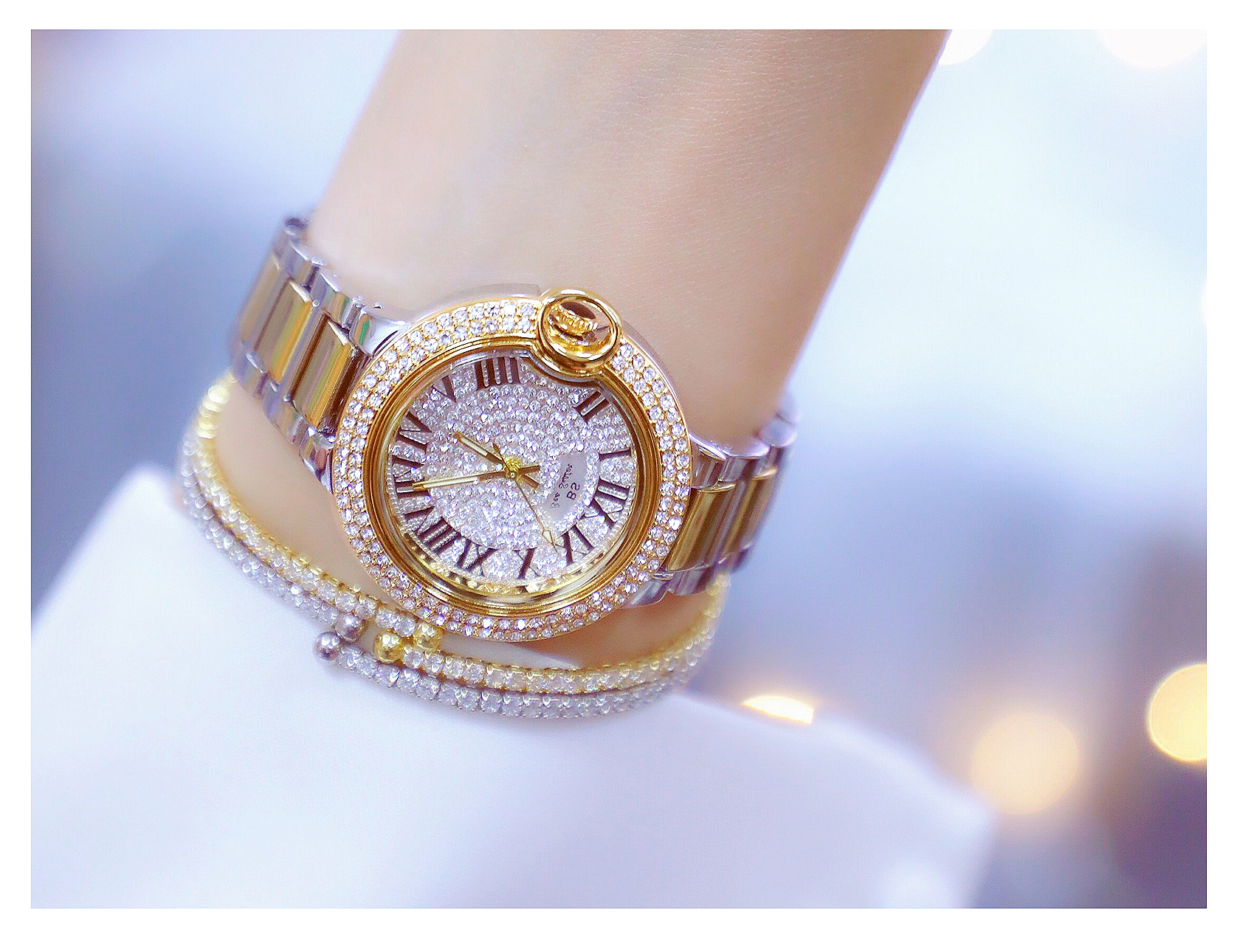 100g Weight Tempered Glass Mirror Material Alloy Strap Material Watch Classification Pointer+Number Display Type Jewelry Buckle Buckle Style Round Dial Shape Casual, Daily Occasion Quartz Movement Solid Color Pattern Women's Gender Simple Style, Classic Style Style Simple Style Classic Style Solid Color Jewelry Buckle Quartz Watch Women's Watches 无