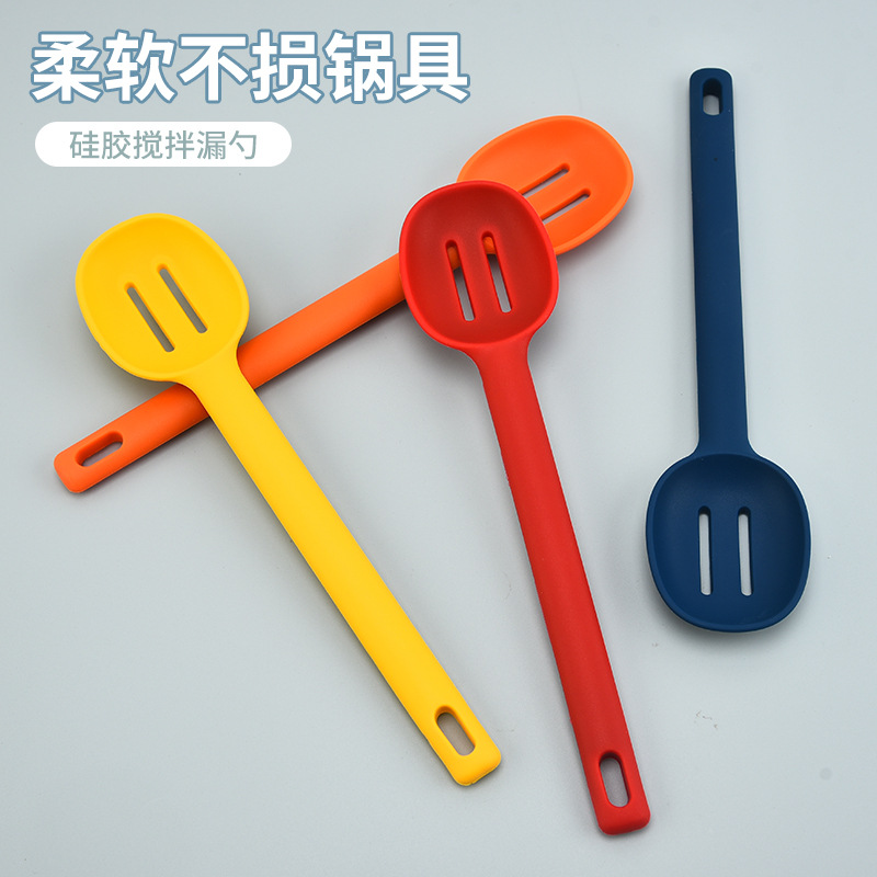 Silicone Kitchen Utensils Set Includes Ladle, Salad Spatula, and Stirring Spoon - Household Cooking Tools, Non-stick Pan Specific Spoons