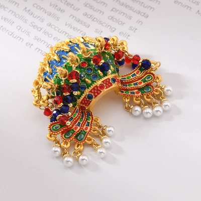 Yaxa sancaqları Crown Brooch, Cloisonné Enamel Pearl