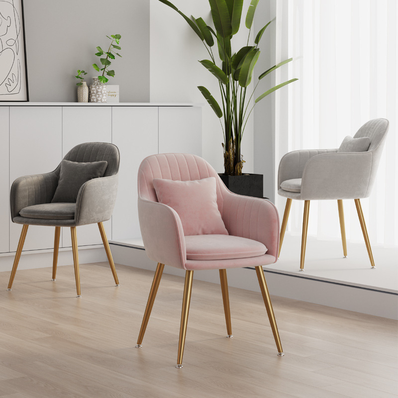 Silla de lujo escandinava respaldada dormitorio de niñas en línea casera maquillaje rojo guarnición comedor de manicuras simple en el viento