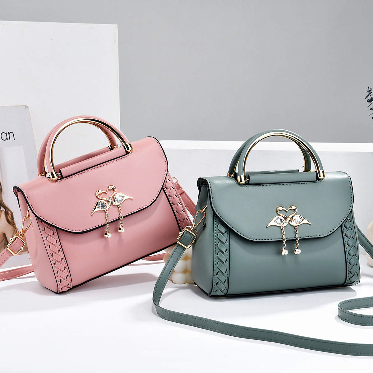 Bolso de moda ocio 2026 nuevo estilo versátil tendencia de hombro de viaje bolso de mujer temperamento de viaje