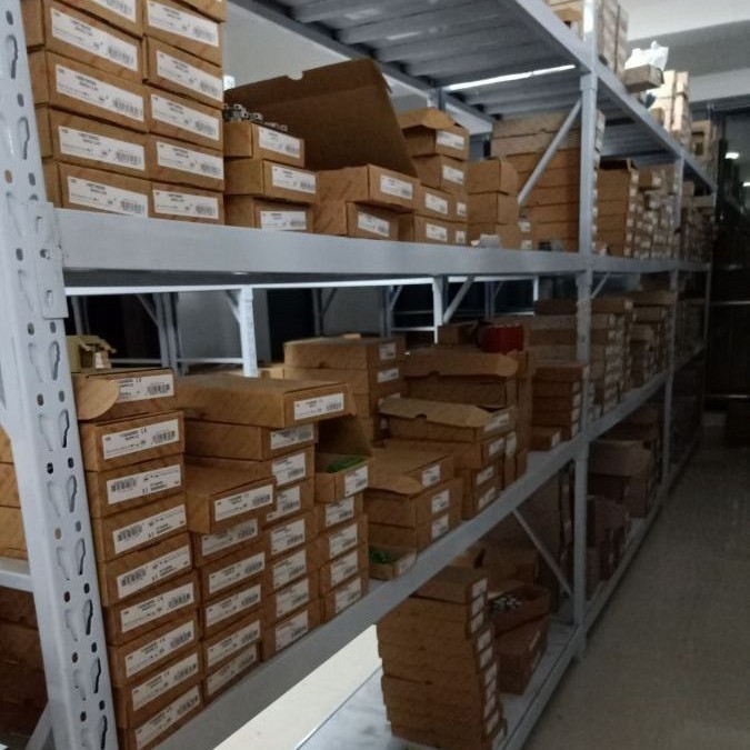 Weidmüller/魏德米勒 9406721001 电子产品RS 32 230VUC LD LP 2