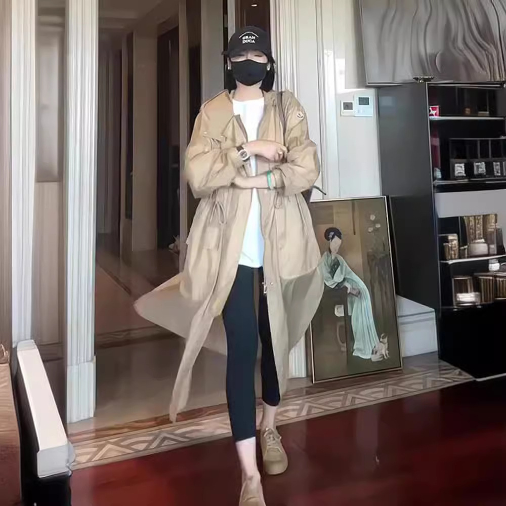 Áo khoác chống nắng dáng dài có mũ trùm đầu kaki mỏng nhẹ mùa hè — Màu kaki