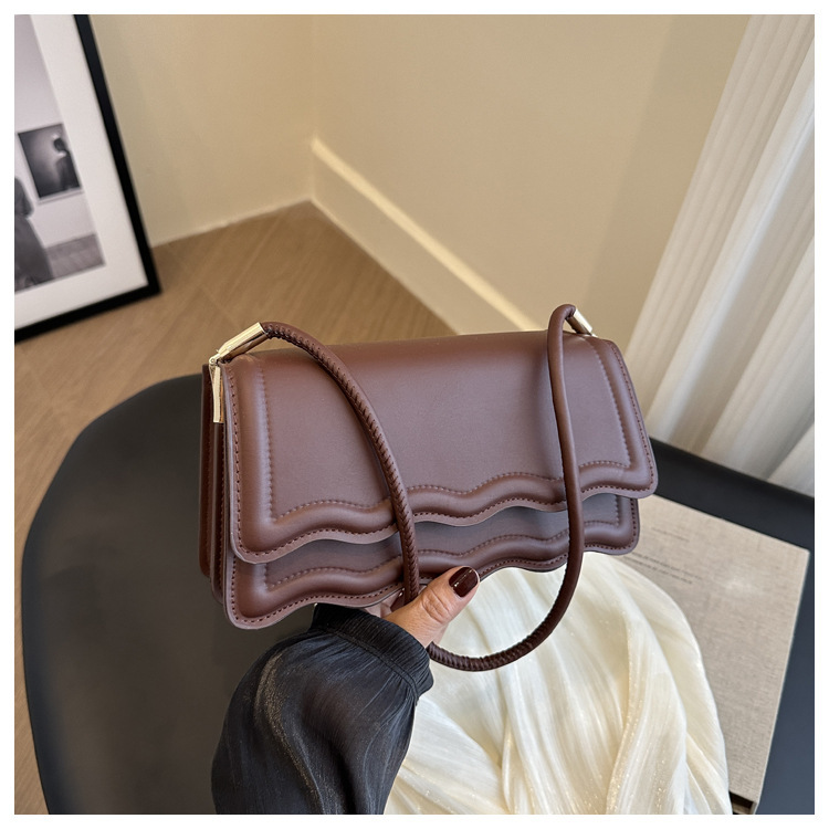 302g Weight Sewing Thread Fashion Element Flip Cover Closure Type Single Shoulder Strap Strap Type Square Bag Bags Type Casual Occasion Pu Leather Material Solid Color Pattern All Seasons Season Women's Gender Streetwear Style Square Shape Small Size Women's Small Pu Leather Solid Color Streetwear Sewing Thread Square Flip Cover Square Bag 16