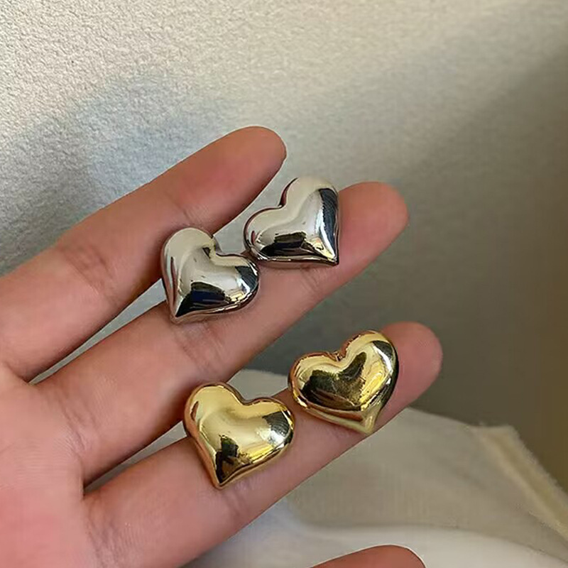 1 Pair Simple Style Heart Shape Plating Alloy Ear Studs display picture 3