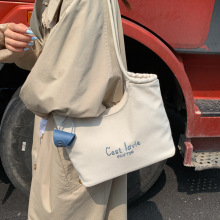 2025�ļ��¿�Ҹ�����ذ���Ů���s�����������μ��������˻@�Ӱ�