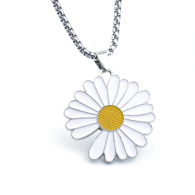 Small daisy+titanium steel chain