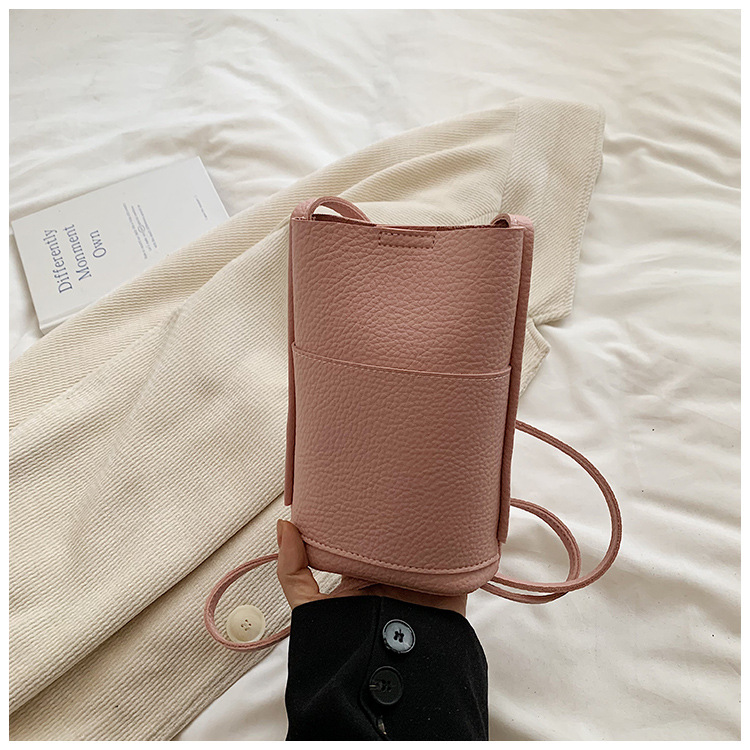 Versione coreana della nuova borsa a tracolla versatile casual per telefono, semplice, alla moda e alla moda, da donna, mini borsa carina_voghion.com