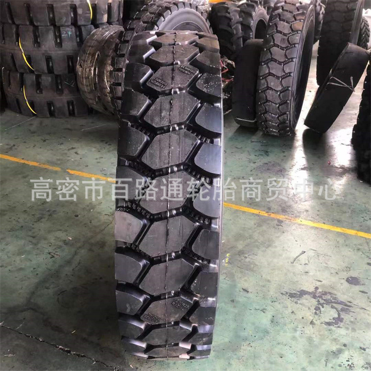 厂家直供1400R25宽体自卸车轮胎1400R25工程机械轮胎