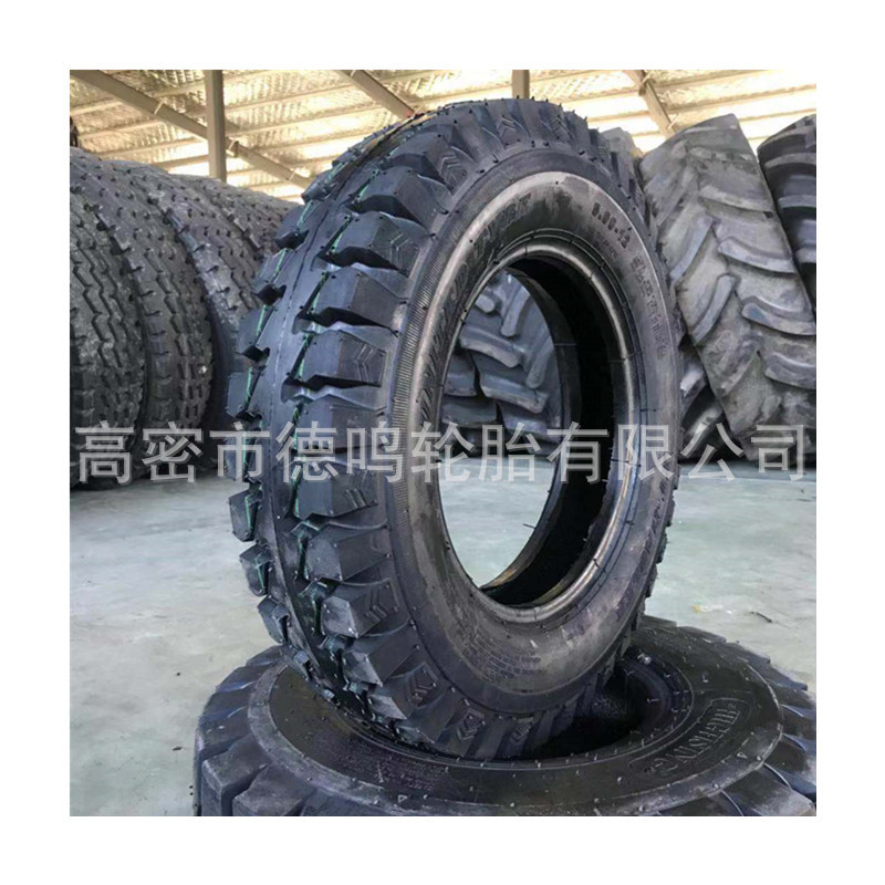 Suministro 500-12 motocicleta triciclo agrícola patrón de espiga neumático