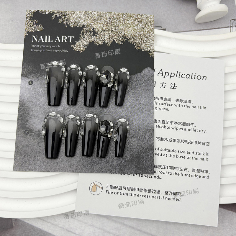 現物ins白黒の軽い豪華な装い甲はカードの紙の高級なネイルの背景のカードを展示します。|undefined