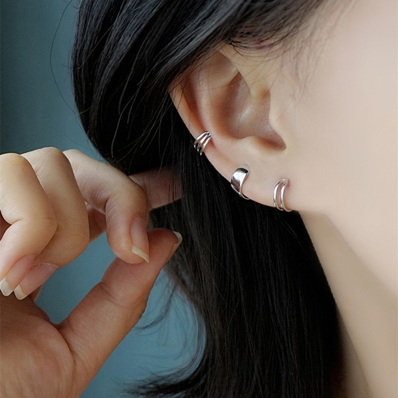 Conjunto de tres piezas de moda de estilo coreano sin orejas perforadas clip de hueso de oreja elegante celebridad de Internet clip de oreja de plata esterlina pendientes simples de mujer pendientes personalizados