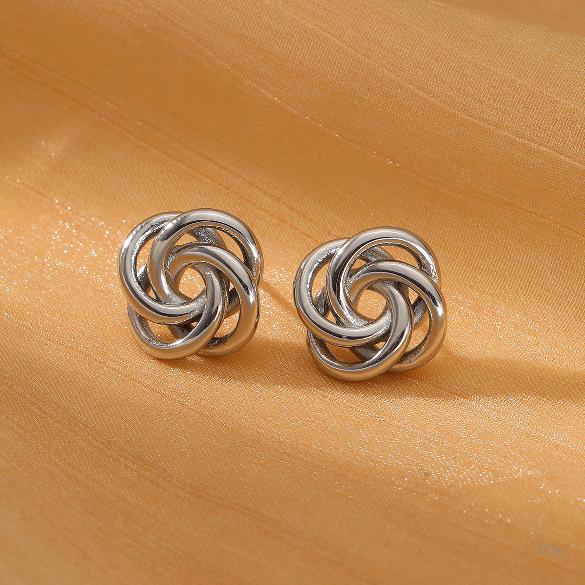 PVD Coated Real Gold Plated Geometric Solid Color 304 Stainless Steel Simple Style Waterproof Non Tarnish Ear Studs display picture 12