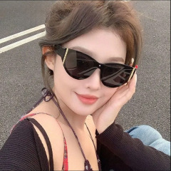 新型ファッション日焼け止め女性サングラス高級猫目大枠越境サングラス紫外線防止おしゃれサングラス