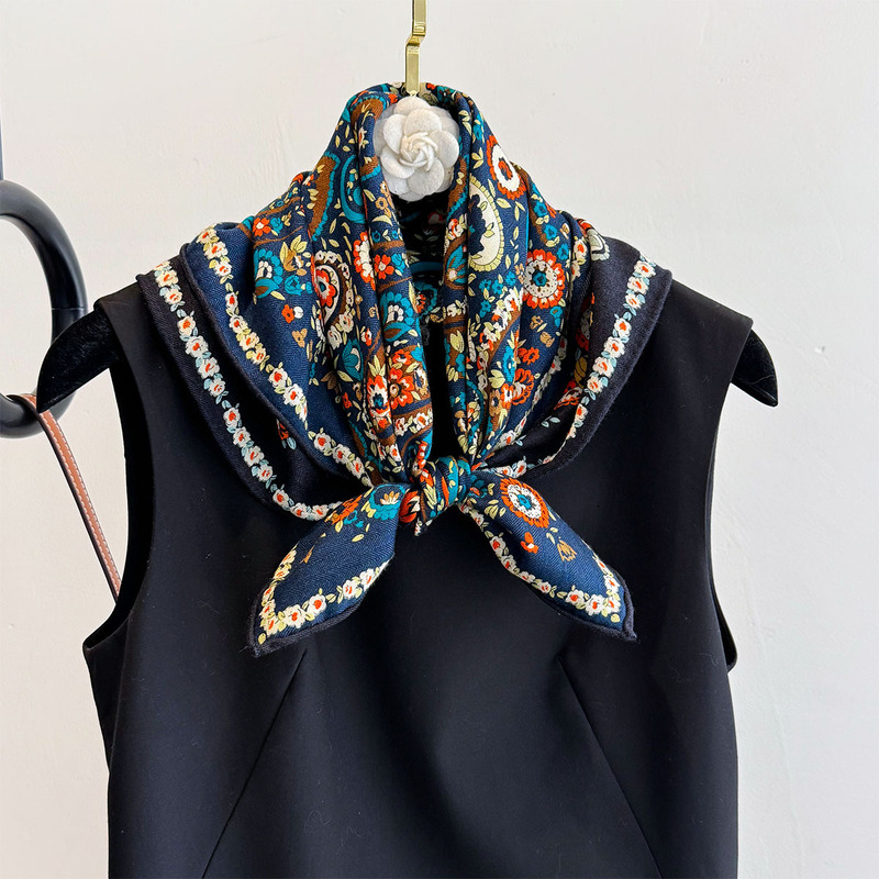 Silk Wool Paisley Print Classic Fashion Small Square Scarf Thin Decorative Versatile Scarf Shawl Headscarf for Women
