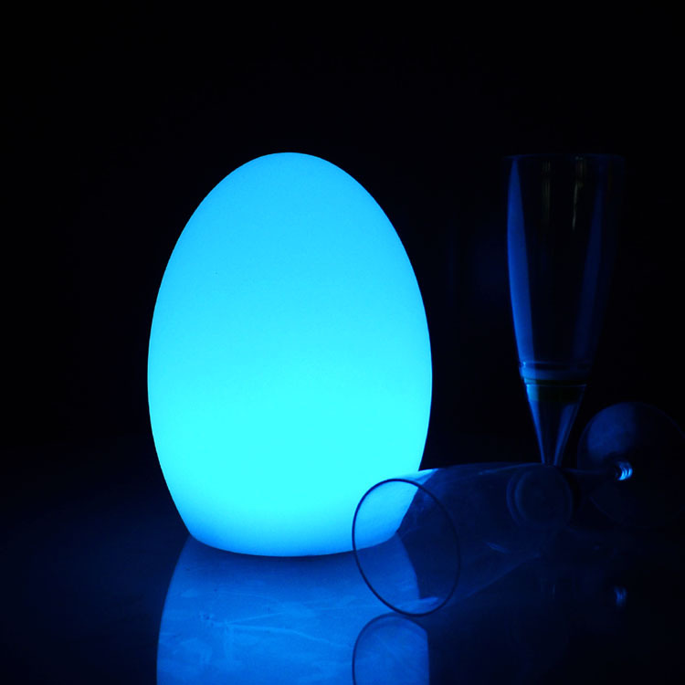 Lámpara de escritorio en forma de huevo de venta transfronteriza LED atmósfera de atenuación remota simple bar café lámpara de escritorio carga USB
