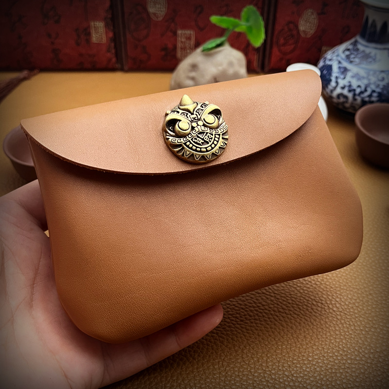 Np30 Handmade First-Layer Cowhide Large-Capacity Cosmetics Bag Cigarette Case Cosmetics Bag Id Card Driver's License Key Cosmetics Bag