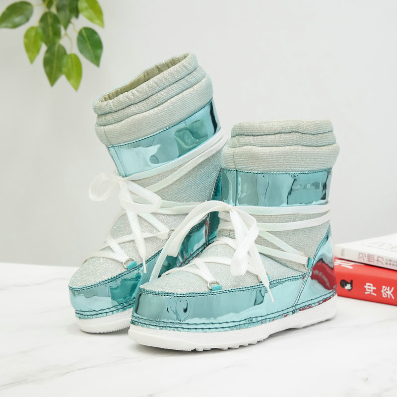 Exportación de comercio exterior Botas lunares Soporte de pruebas Soporte pequeño pie izquierdo y derecho Hermosas botas de mujer luna son populares