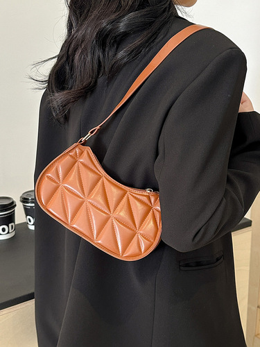 Niche Design Underarm Bag for Women - Summer Retro Versatile Diamond Pattern Bag with a Sense of Elegance - Ladies Single Strap Bag