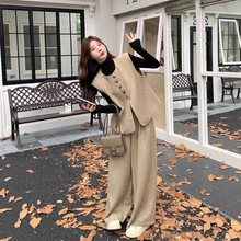 卡其色小香风马甲套装女秋季2025新款韩系气质高级感阔腿裤两件套