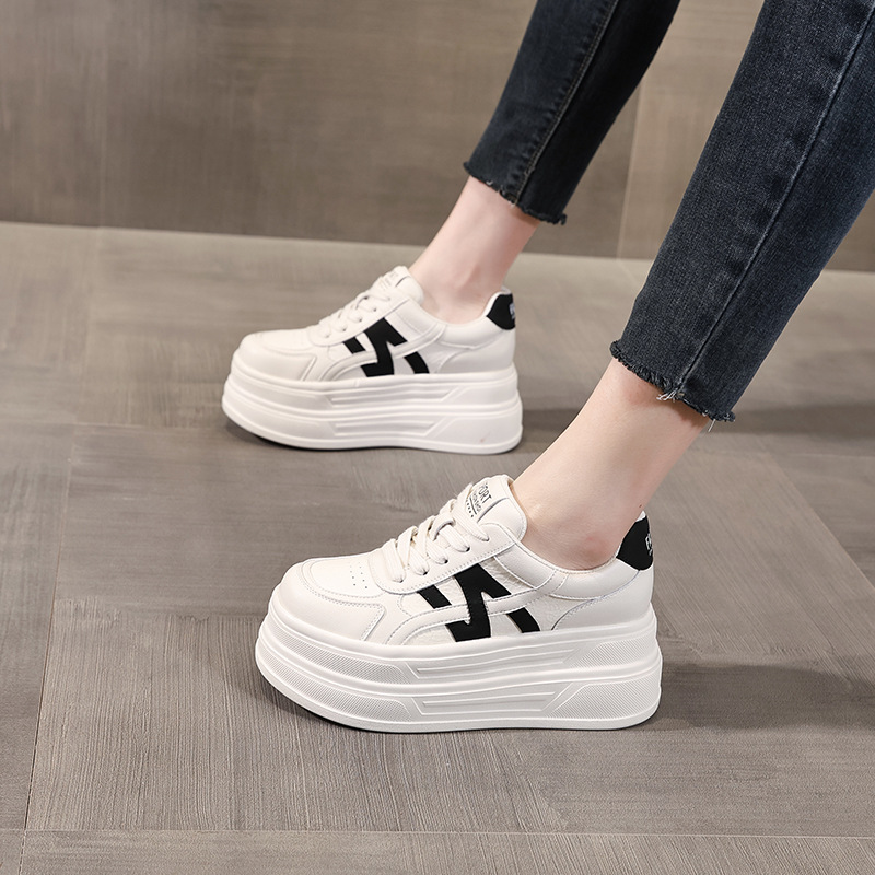 Giày sneaker nữ chunky đế dày tăng chiều cao HJ5005 — Màu be đen