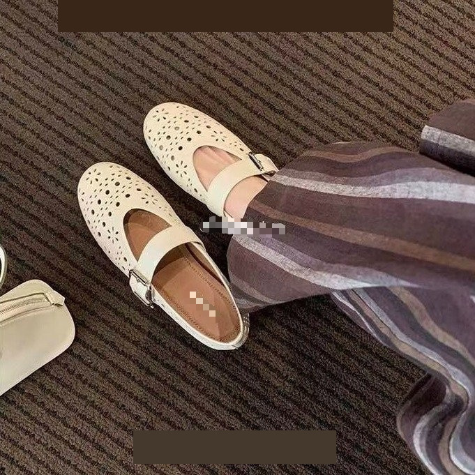 2026 nuevos zapatos casuales huecos transpirables zapatos de cabeza redonda de mujer temperamento poco profundo confortable sandalias de vacaciones