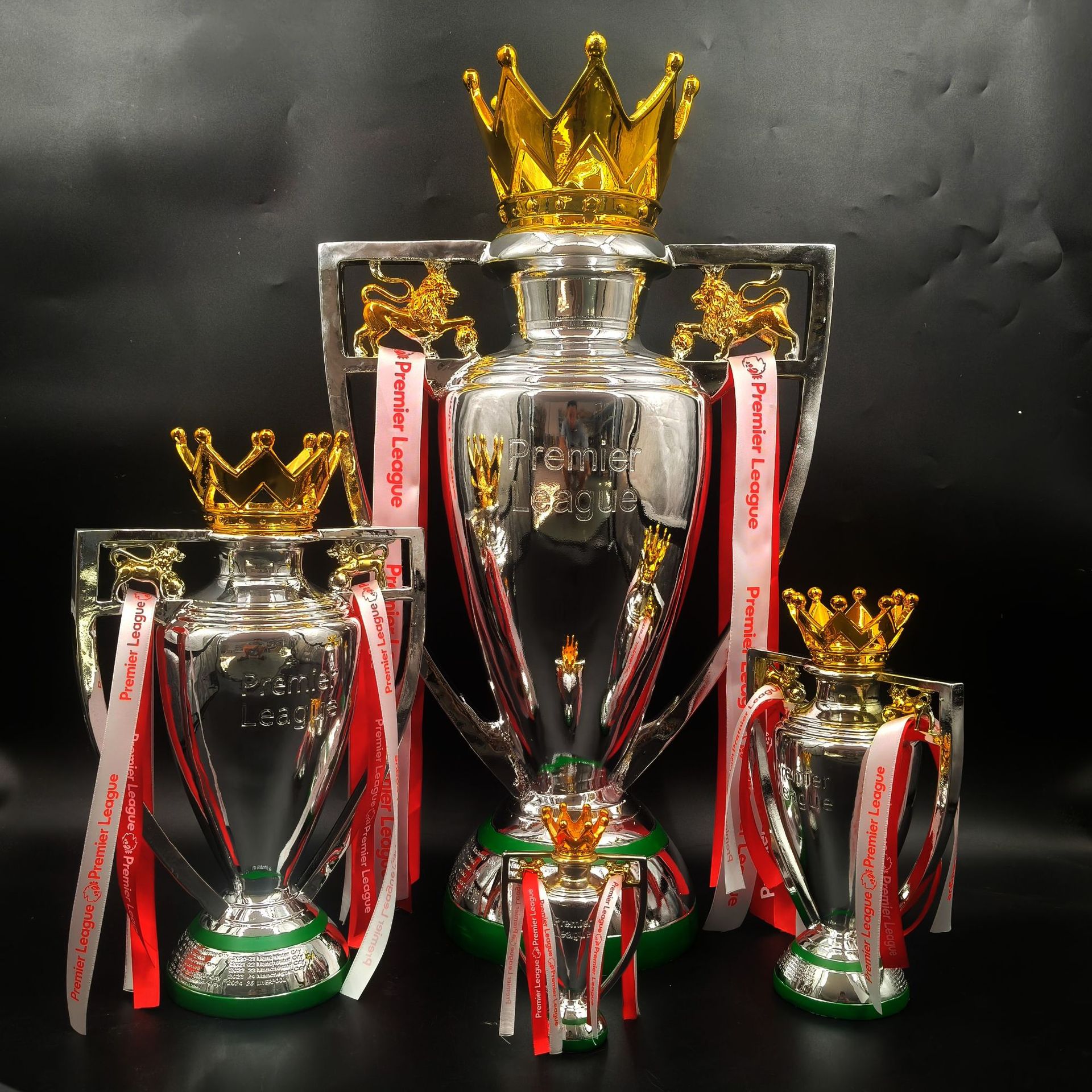 Trofeo de la Premier League 2026 de fútbol, recuerdos de fútbol, modelo de mercancía para aficionados del Liverpool y del Arsenal, para comercio exterior image 4