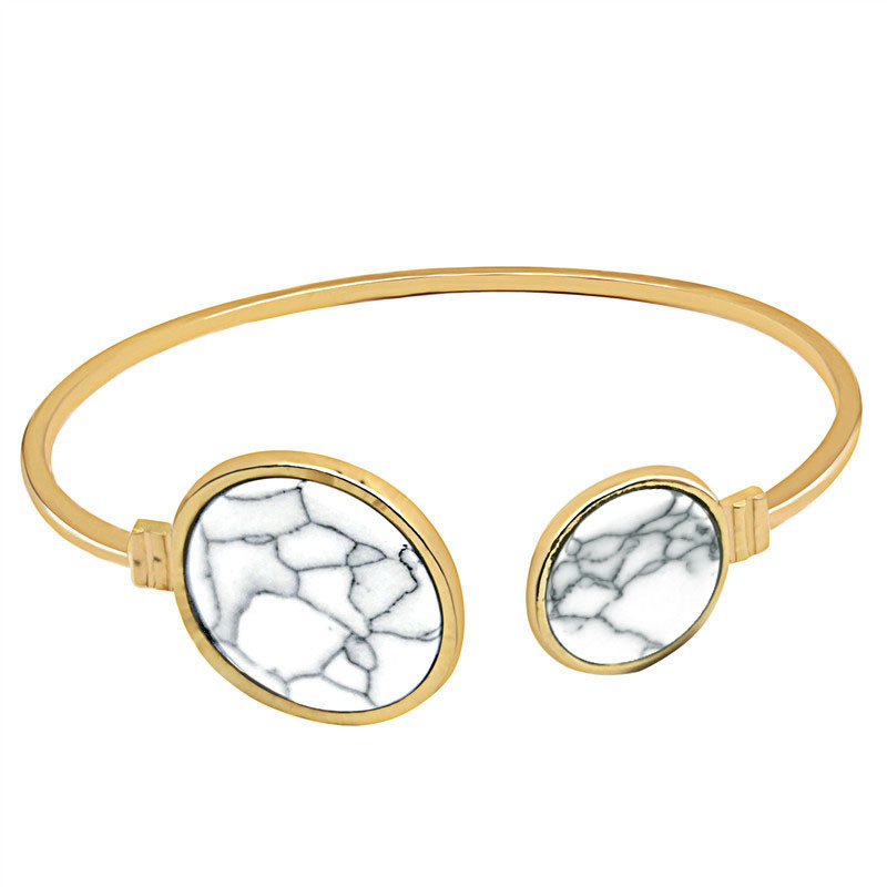 11761166218_134204967