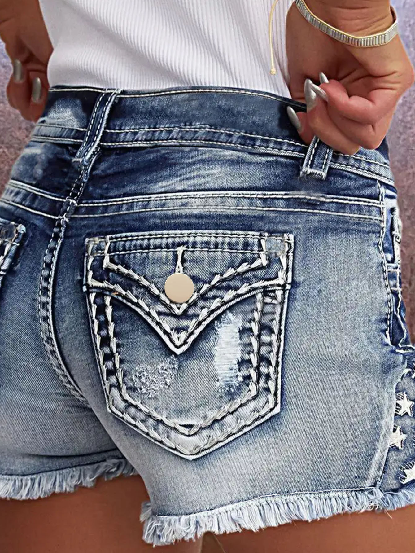 Women's European And American Fashion Ins Hot Style Elastic Patch Embroidered Ripped Denim Shorts_ecoleips.com