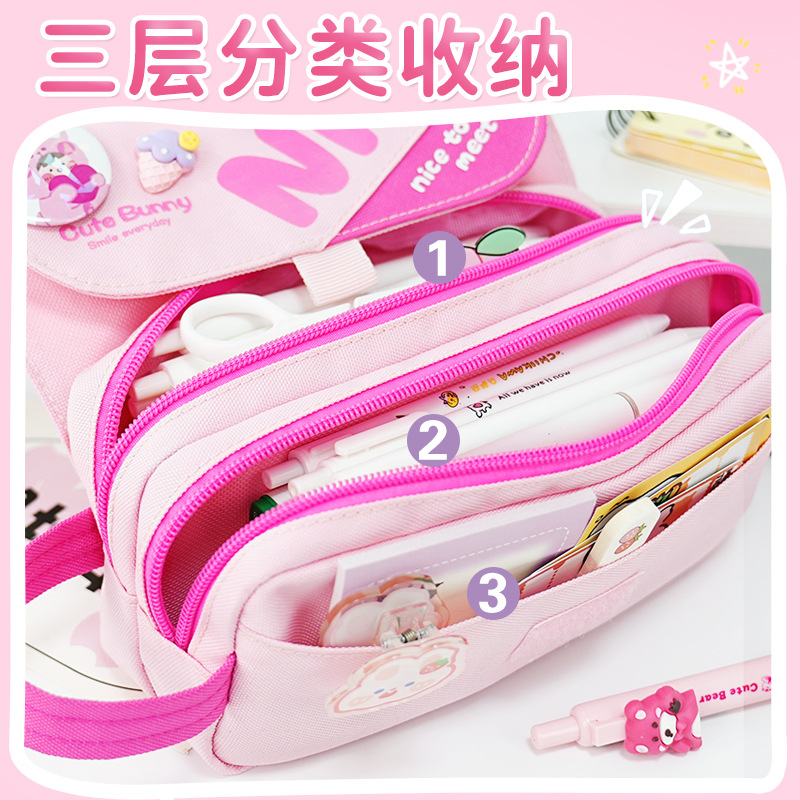 2025 nuevo lindo estuche para lápices caja de papelería para niñas de gran capacidad insignia de oso de dibujos animados bolsa de papelería con tapa de múltiples capas