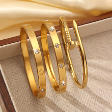 �羳�W���¿��ɫ��ˮ�����~��������C �18K���p�ݕr�����