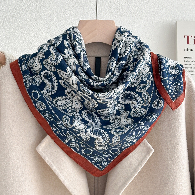 올드머니 스타일 캐슈 플라워 - 네이비