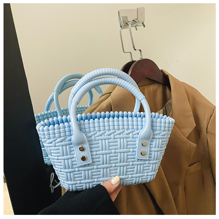 2025 New trendy and versatile crossbody mini vegetable basket jelly bag, fashionable hand-held woven bag, mini tote women's bag undefined