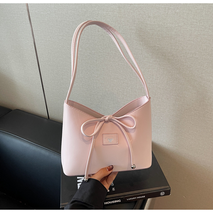 Women's fashion bucket bag 2025 new retro handbag, bow single-shoulder bag, solid color versatile underarm bag undefined