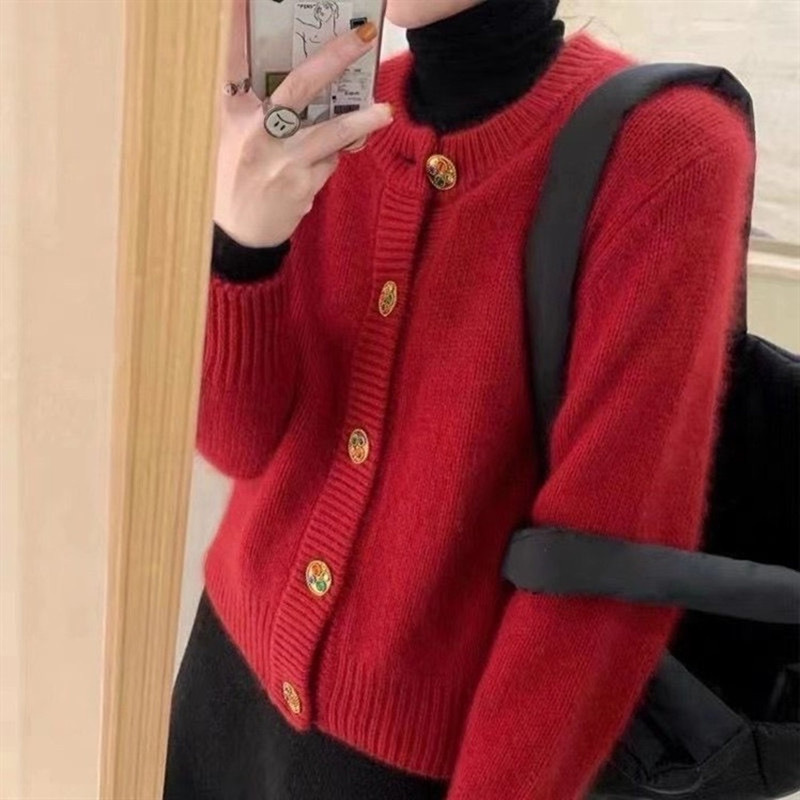 Red retro Japanese demi-season sweater