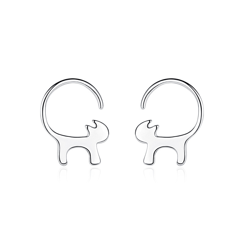 Gatito creativo s925 pendientes de plata esterlina europeo y americano transfronterizo lindo todo fósforo estudiante Cuidado del oído pendientes simples al por mayor