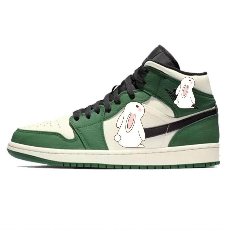 Putian shoes made of pure original top-layer cowhide, AJ1 Jordan 1 mid-top basketball shoes, sports shoes, men's shoes, women's shoes, badminton casual shoes Putian shoes made of pure original top-layer cowhide, AJ1 Jordan 1 mid-top basketball shoes, sports shoes, men's shoes, women's shoes, badminton casual shoes