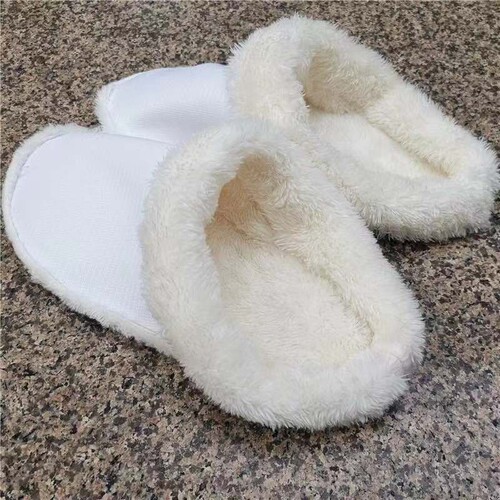 Plus velvet and fur men's and women's Crocs shoes with inner liner to keep warm cotton cover winter removable fur cover Couple's Crocs shoes