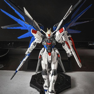 Gundam Model Assembled HG Red Heresy Mecha Freshmen Attack Free Mobile Soldier Unicorn Hand Toy MG