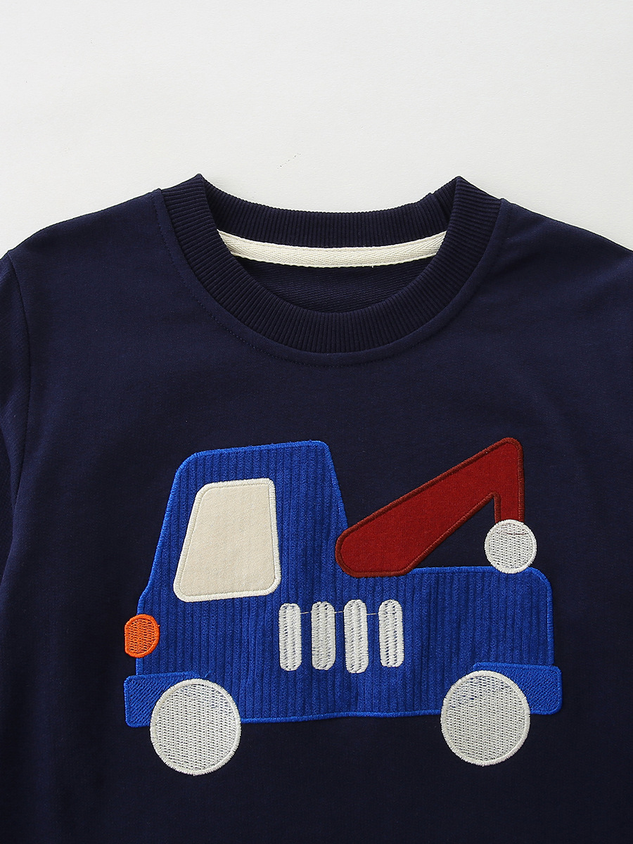 Sudadera de estilo europeo y americano para niños, modelo nuevo otoño 2026, sudadera de manga larga para niños pequeños con estampado de coches, disponible al por mayor.