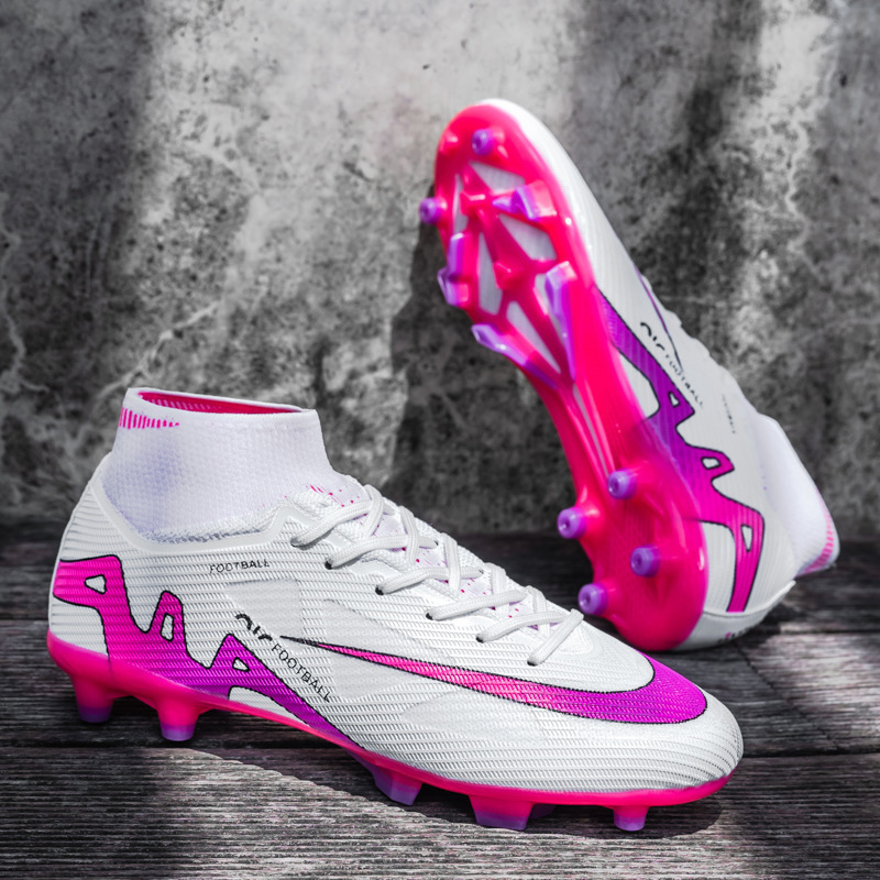 Copa del Mundo transfronteriza Cristiano Ronaldo Messi pinchó 15 zapatos de fútbol Putian estudiantes masculinos clavos largos zapatos deportivos de entrenamiento de competencia