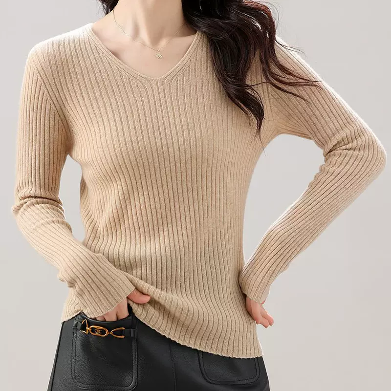 2024秋冬新款通勤简约百搭时尚100小山羊绒圆领长袖修身打底衫女